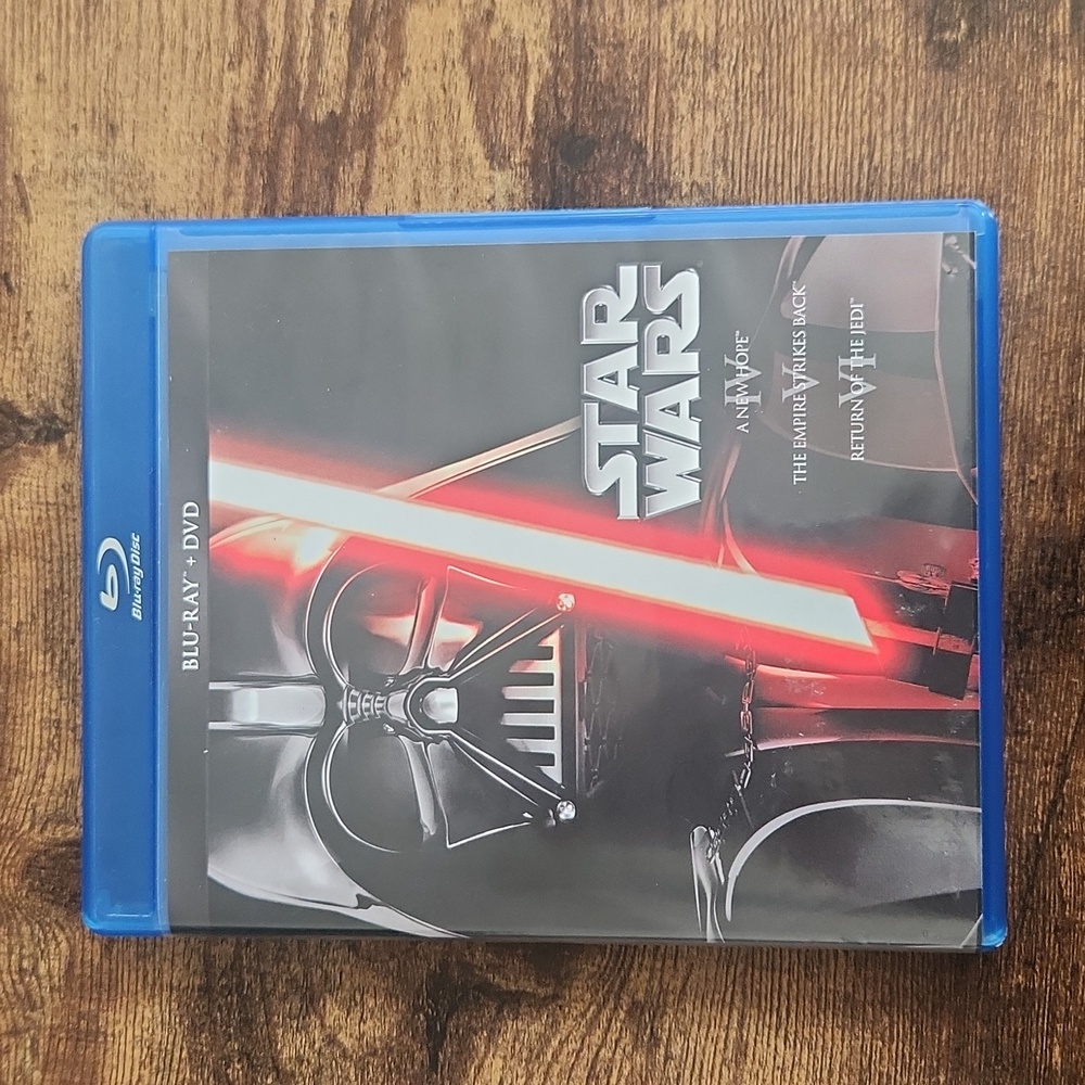 Star Wars Original Trilogy (Blu-ray/DVD, 6-Disc Set) - Episodes IV, V, VI